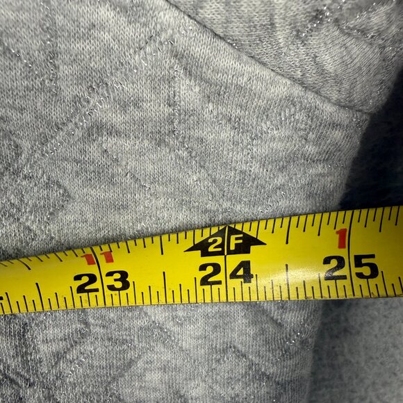 T by Talbots 2X Snowflake Quilted Wrap Neck Pullover Top Gray Silver Metallic - Picture 10 of 12